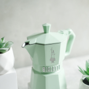 Bialetti Moka Express Exclusive Yeşil 6 Cup